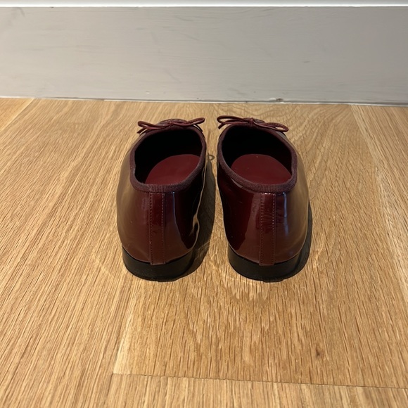 Chanel Patent Leather Ballet Flats Burgundy-Red - Picture 8 of 9